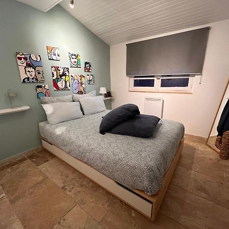 Maison Provencale Au Calme De La Campagne Avec Jacuzzi Aix-en-Provence Luaran gambar