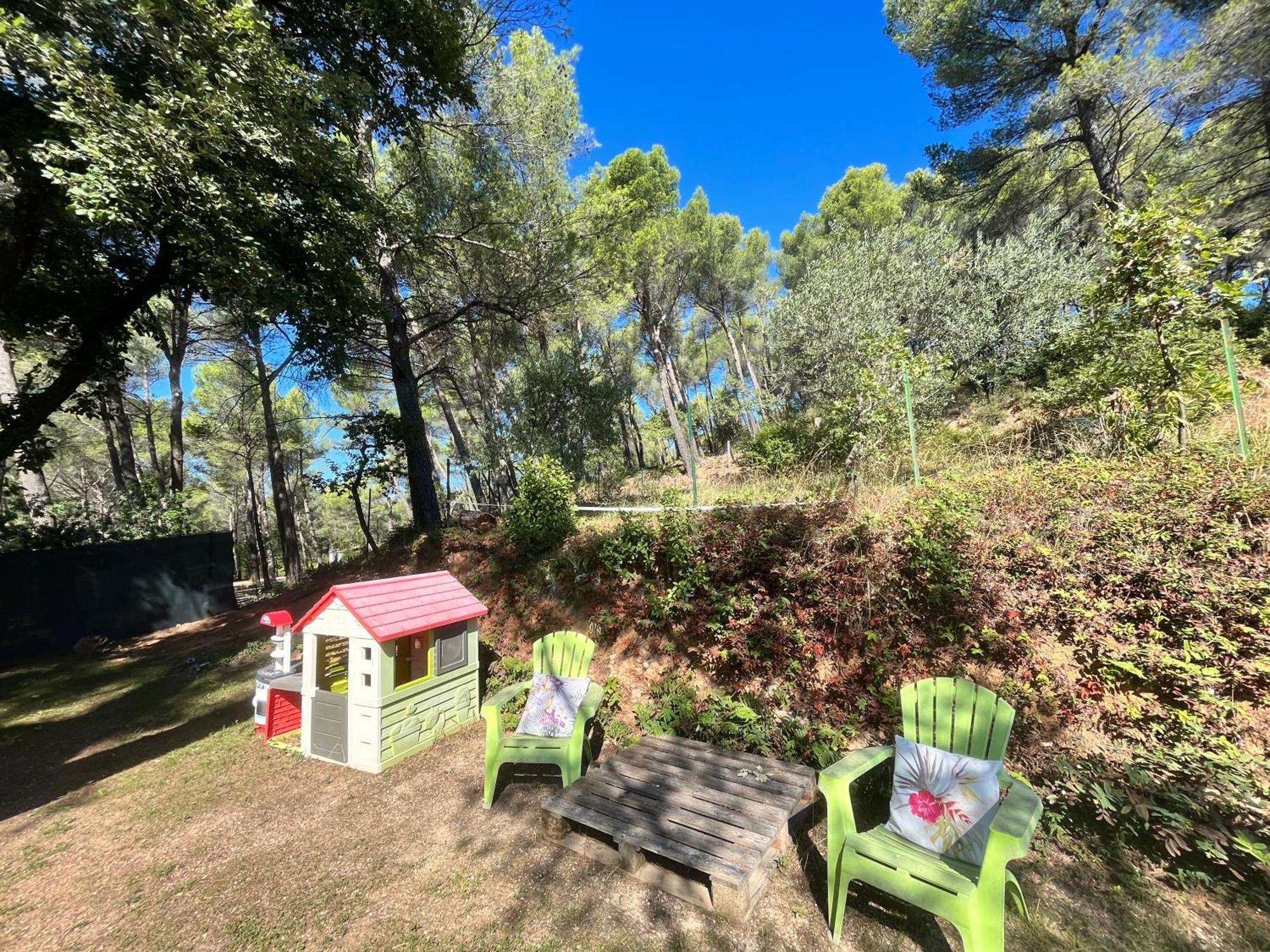 Maison Provencale Au Calme De La Campagne Avec Jacuzzi Aix-en-Provence Luaran gambar